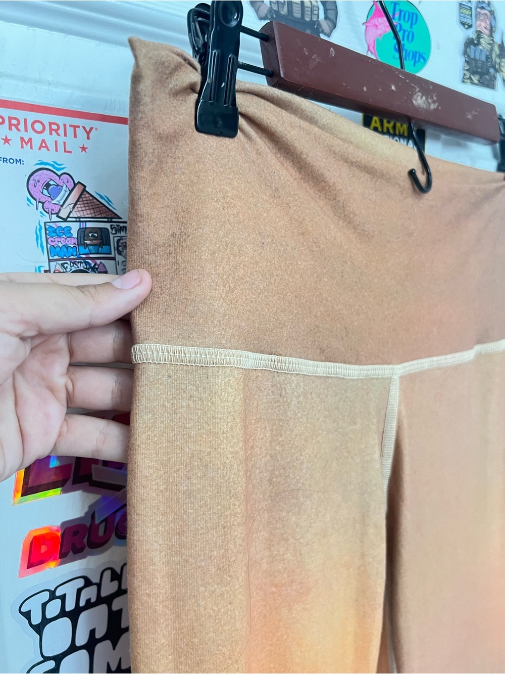 teeki Burnt Orange Leggings with Beige Trim (Made of recycled water bottles) - Picture 3 of 12